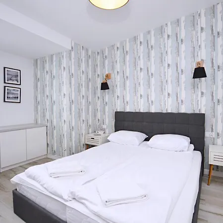 Victus Apartamenty, Molo 57 *