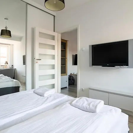 Atmospheric Victus Close To The By Renters Appartamento *